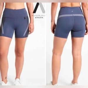 Athleta NWT Allyson Felix Legend Shorts. Back pocket w/zipper. Grey. Size 1X